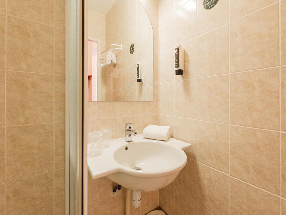 B&B Hotel Strasbourg Aeroport Holtzheim Exteriér fotografie