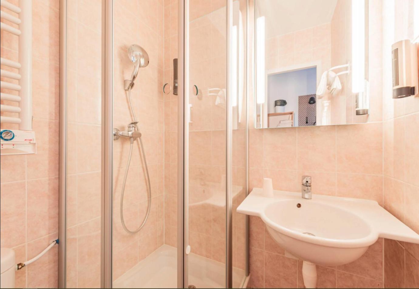 B&B Hotel Strasbourg Aeroport Holtzheim Exteriér fotografie